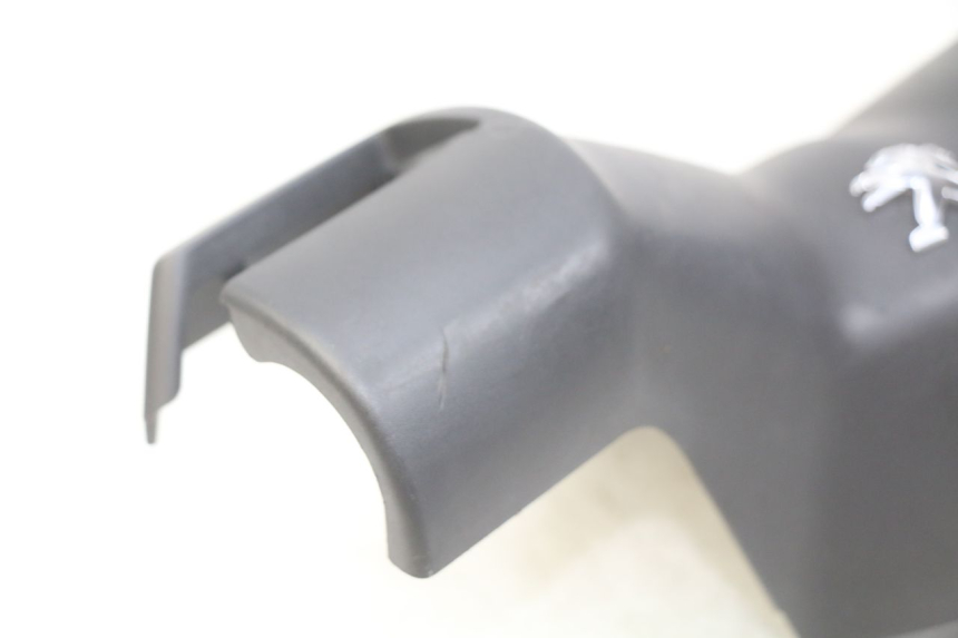 photo de COFANO MANUBRIO ANTERIORE PEUGEOT CITYSTAR 125 (2011 - 2017) - Dettaglio del componente