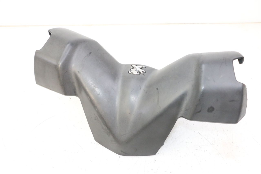 photo de COFANO MANUBRIO ANTERIORE PEUGEOT CITYSTAR 50 (2013 - 2017) - Zoom sullo stato d'uso