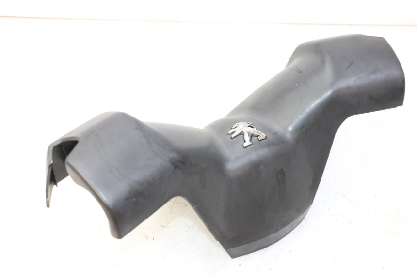 photo de COFANO MANUBRIO ANTERIORE PEUGEOT CITYSTAR 50 (2013 - 2017) - Primo piano tecnico