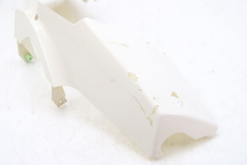 photo de COFANO MANUBRIO ANTERIORE PEUGEOT E-VIVACITY 1 (2012 - 2018) - Zoom sullo stato d'uso