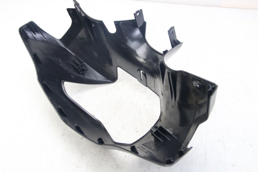 photo de COFANO MANUBRIO ANTERIORE YAMAHA D'ELIGHT DELIGHT 125 (2017 - 2020) - Altra angolazione