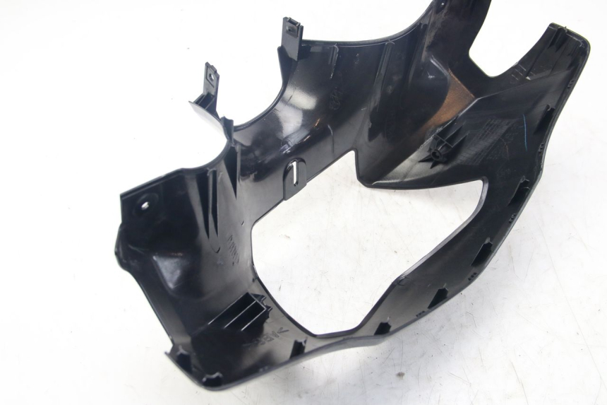 photo de COFANO MANUBRIO ANTERIORE YAMAHA D'ELIGHT DELIGHT 125 (2017 - 2020) - Primo piano tecnico