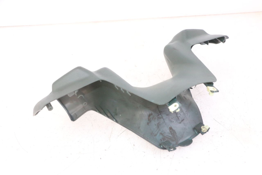 photo de COFANO MANUBRIO ANTERIORE PEUGEOT ELYSEO 125 (1999 - 2004) - Altra vista dell'articolo