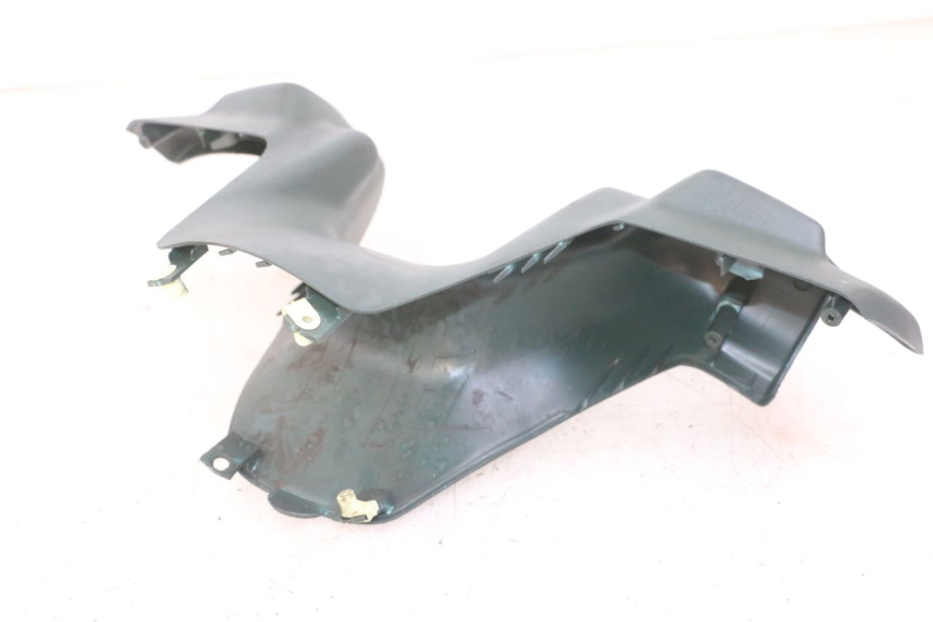 photo de COFANO MANUBRIO ANTERIORE PEUGEOT ELYSEO 125 (1999 - 2004) - Vista d'insieme del prodotto