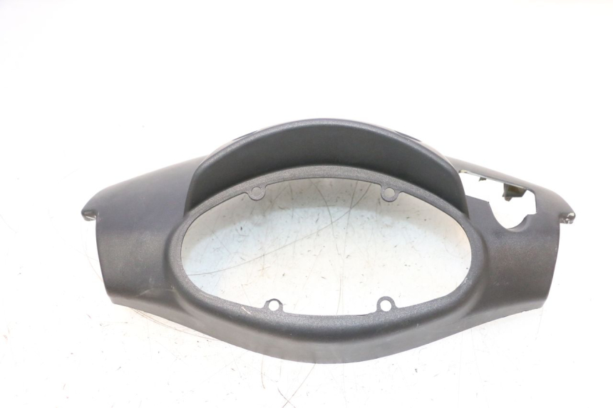 photo de COPRIMANUBRIO ANTERIORE KEEWAY F-ACT FACT EVO 50 (2020 - 2026) - Dettagli dei punti di fissaggio
