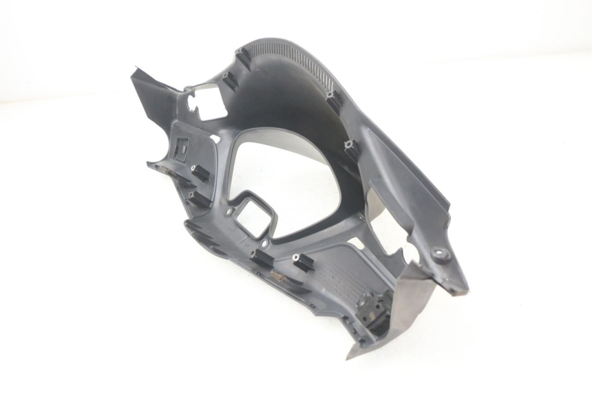 photo de COFANO MANUBRIO ANTERIORE HONDA FES PANTHEON 125 (2003 - 2007) - Dettaglio del componente