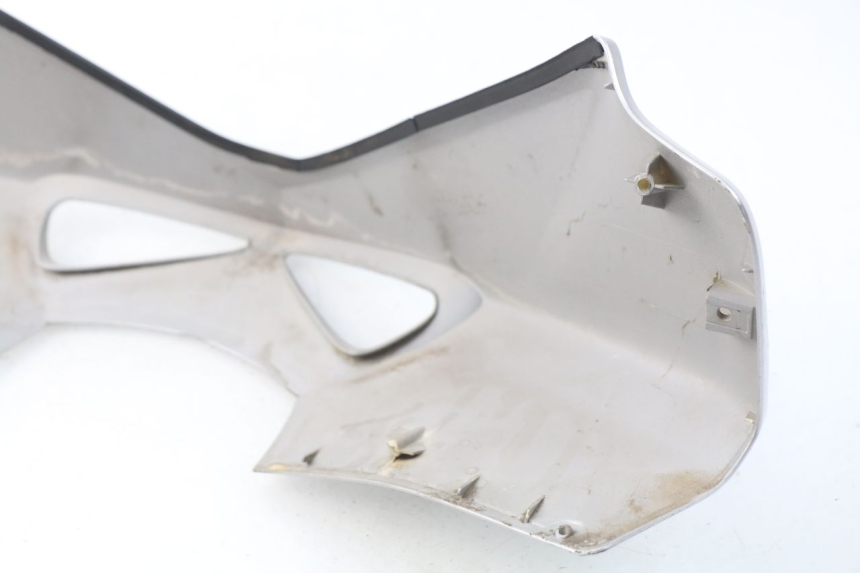 photo de COFANO MANUBRIO ANTERIORE HONDA FES PANTHEON 125 (2003 - 2007) - Zoom sullo stato d'uso