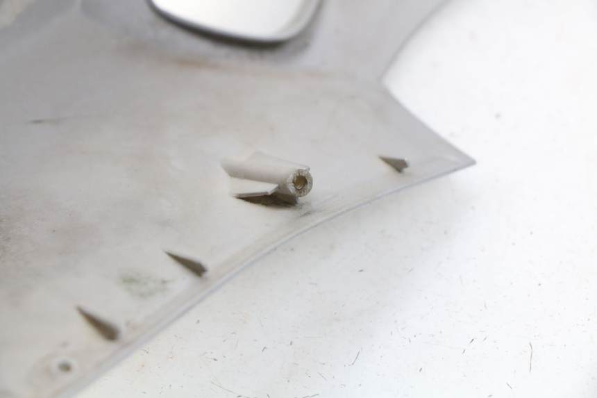 photo de COFANO MANUBRIO ANTERIORE HONDA FES PANTHEON 125 (2003 - 2007) - Altra angolazione