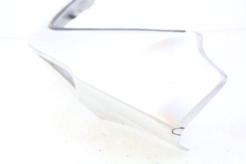 photo de COFANO MANUBRIO ANTERIORE HONDA FES PANTHEON 125 (2003 - 2007) - Vista d'insieme del prodotto