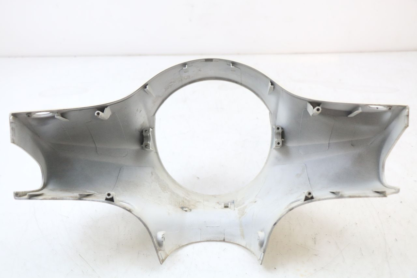 photo de COFANO MANUBRIO ANTERIORE SYM FIDDLE 2 50 (2008 - 2013) - Vista d'insieme del prodotto