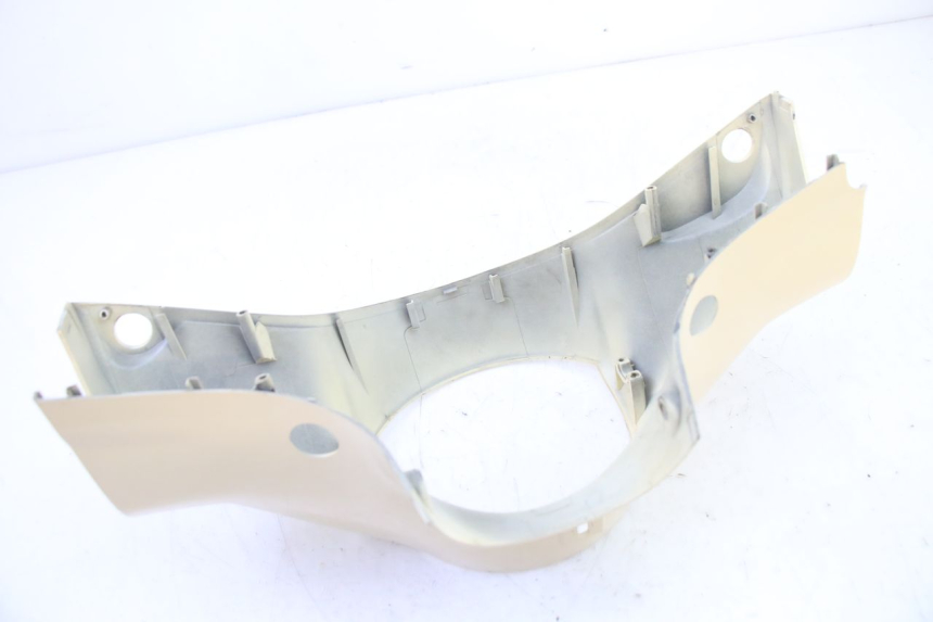 photo de COFANO MANUBRIO ANTERIORE SYM FIDDLE 2 50 (2008 - 2013) - Primo piano tecnico