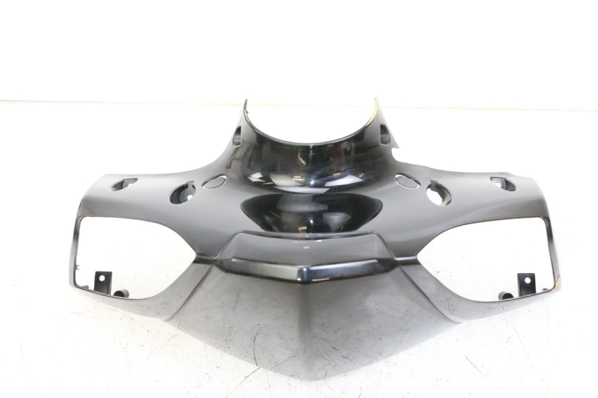 photo de COPRIMANUBRIO ANTERIORE MBK FLAME X 125 (2007 - 2016) - Dettagli dei punti di fissaggio