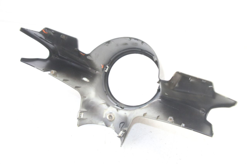 photo de COPRIGUIDA ANTERIORE VENESI FLY RETRO 4T 50 (2020 - 2025) - Stato della superficie e materiale