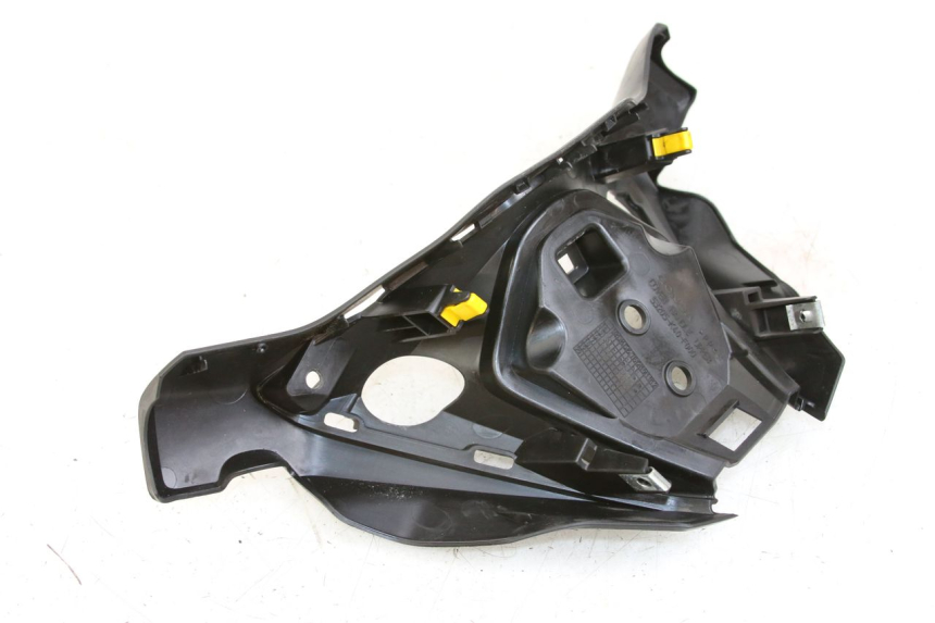 photo de COFANO ANTERIORE HONDA FORZA 125 (2015 - 2016) - Dettaglio del componente