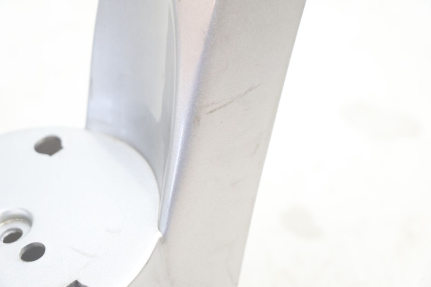 photo de COPRIMANUBRIO ANTERIORE KYMCO GRAND DINK 125 (2008 - 2014) - Vista d'insieme del prodotto