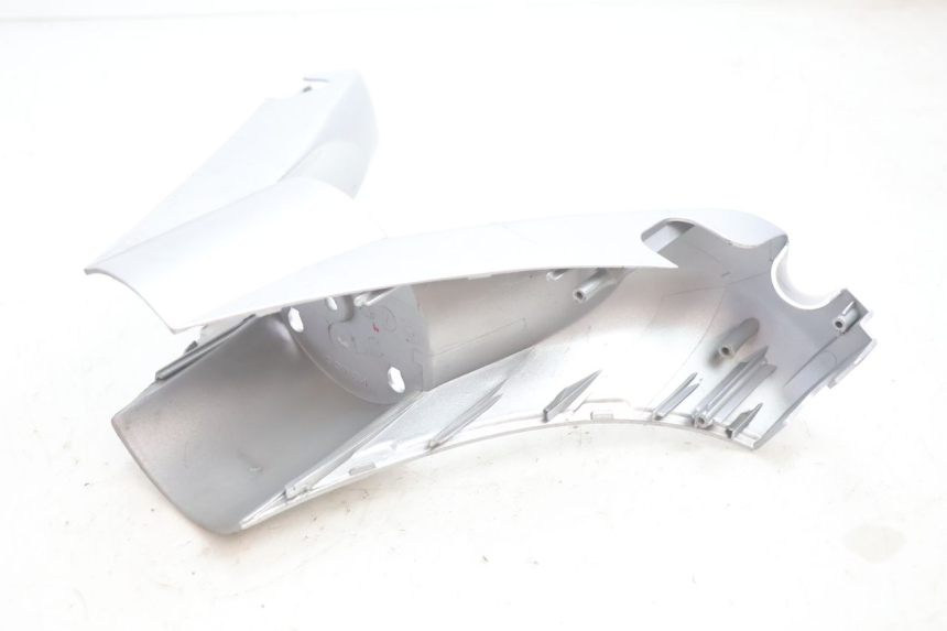 photo de COPRIMANUBRIO ANTERIORE KYMCO GRAND DINK 125 (2008 - 2014) - Marcature e riferimenti originali