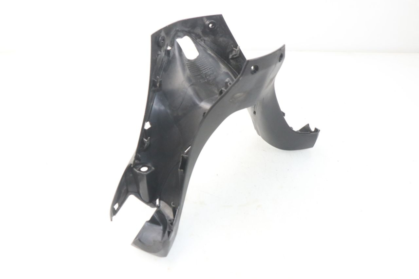 photo de COPERCHIO MANUBRIO ANTERIORE SYM GTS EFI ABS 125 (2012 - 2016) - Dettaglio del componente