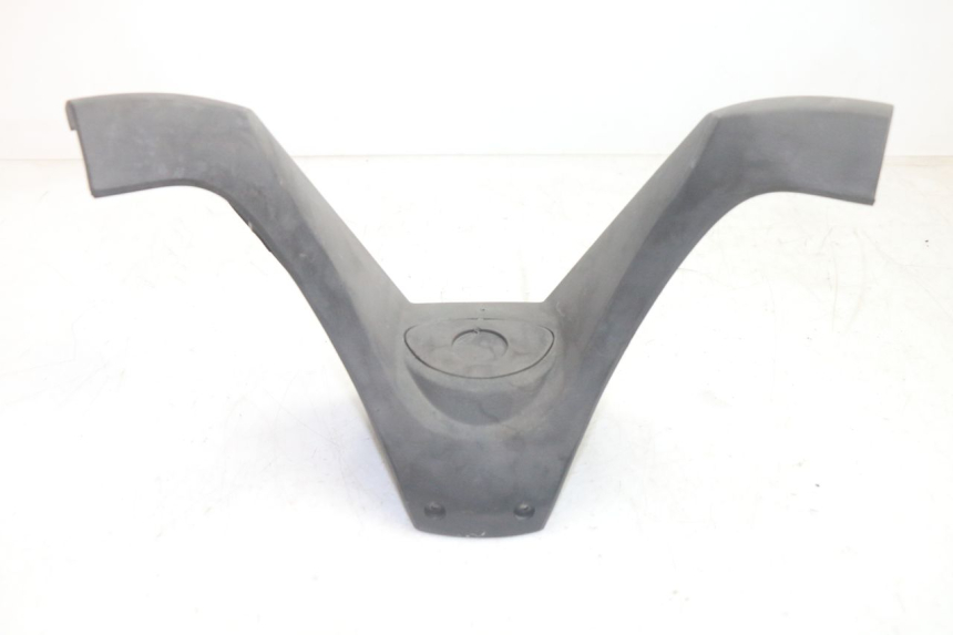 photo de COPRIMANUBRIO ANTERIORE SYM GTS EVO 125 (2009 - 2013) - Zoom sullo stato d'uso