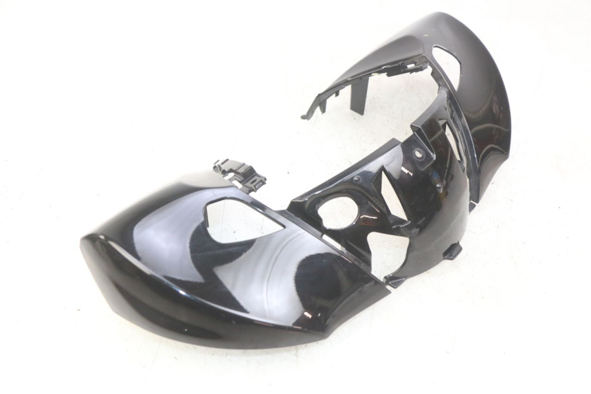 photo de COFANO MANUBRIO ANTERIORE YAMAHA HW XENTER 125 (2011 - 2017) - Dettagli dei punti di fissaggio