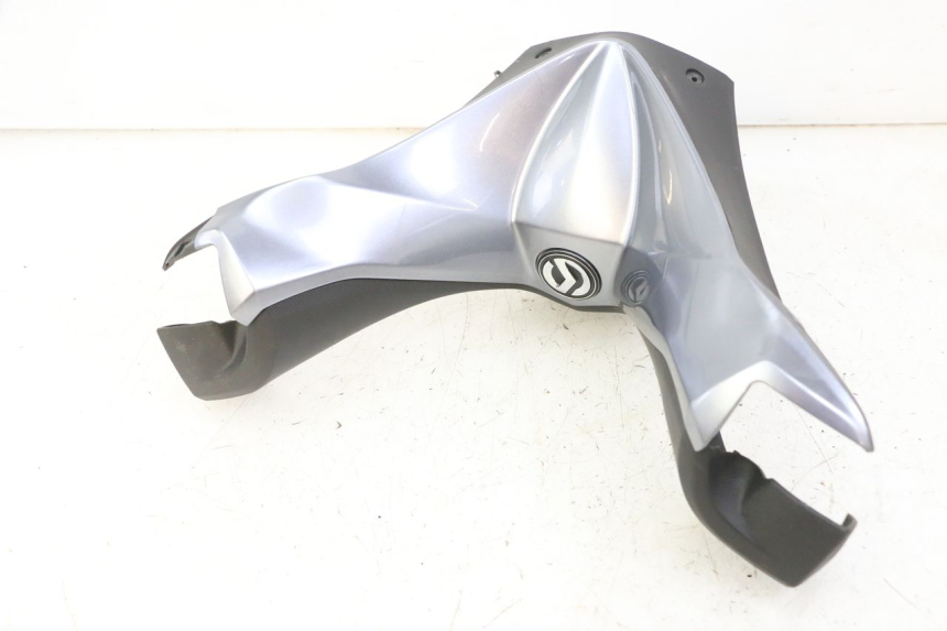 photo de COPRIMANUBRIO ANTERIORE SYM JOYMAX 125 (2010 - 2017) - Caratteristiche distintive