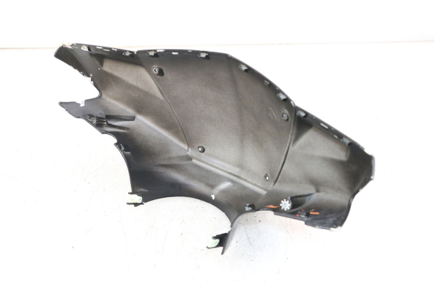 photo de COPRIMANUBRIO ANTERIORE PEUGEOT KISBEE 2T 50 (2018 - 2022) - Zoom sullo stato d'uso