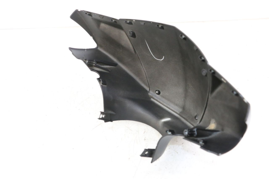 photo de COFANO MANUBRIO ANTERIORE PEUGEOT KISBEE 4T 50 (2018 - 2022) - Primo piano tecnico