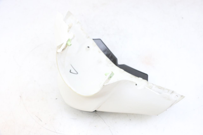 photo de COFANO MANUBRIO ANTERIORE PEUGEOT KISBEE 4T 50 (2010 - 2017) - Primo piano tecnico