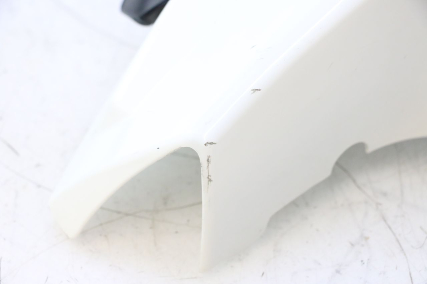 photo de COFANO MANUBRIO ANTERIORE PEUGEOT KISBEE 4T 50 (2018 - 2022) - Dettagli dei punti di fissaggio