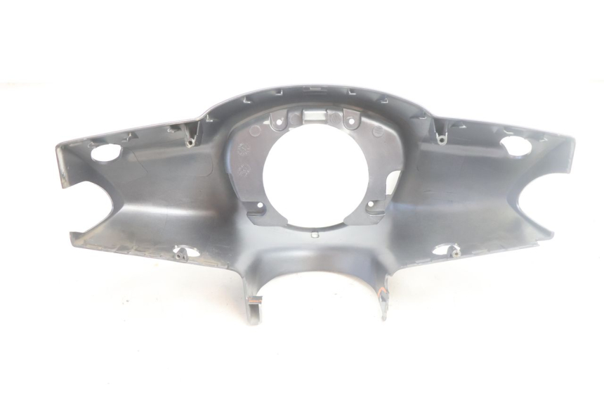 photo de COFANO MANUBRIO ANTERIORE KYMCO LIKE 125 (2009 - 2016) - Stato della superficie e materiale