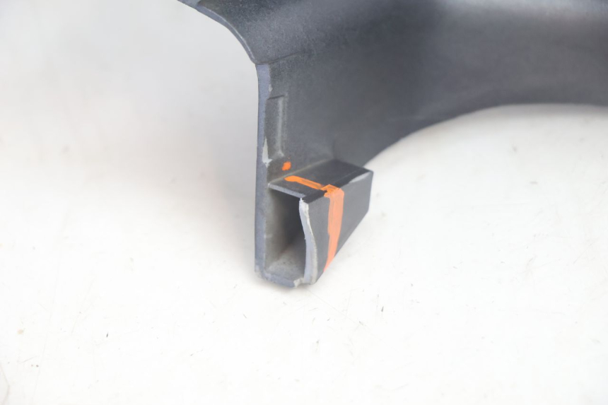 photo de COFANO MANUBRIO ANTERIORE KYMCO LIKE 125 (2009 - 2016) - Ricambio usato controllato