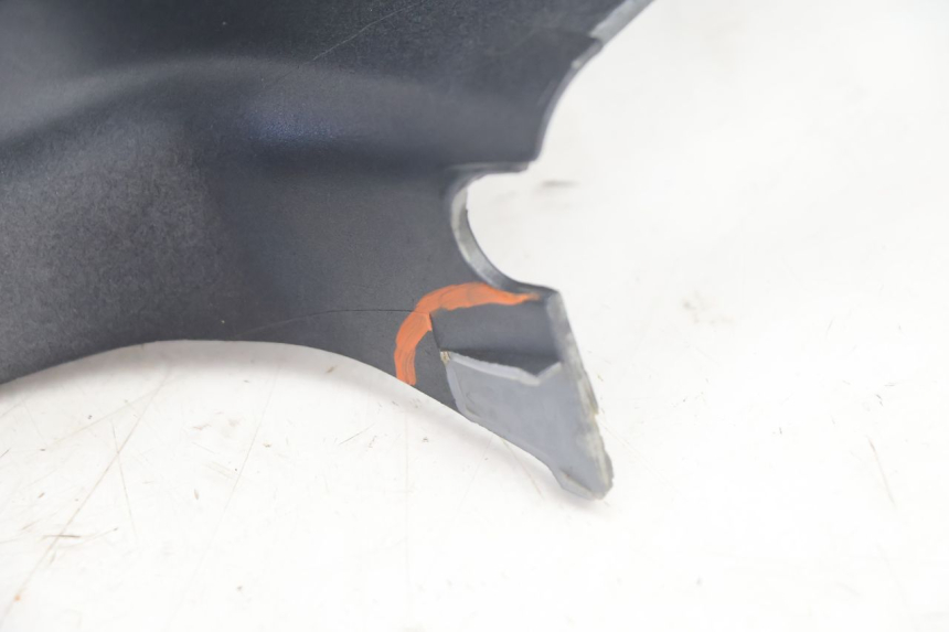 photo de COFANO MANUBRIO ANTERIORE KYMCO LIKE 125 (2009 - 2016) - Marcature e riferimenti originali