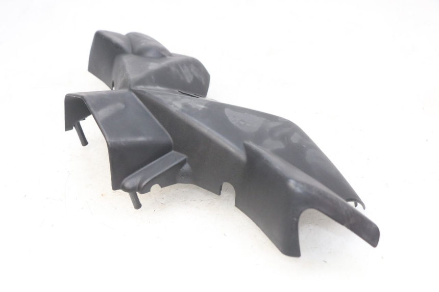 photo de COFANO MANUBRIO ANTERIORE PEUGEOT LUDIX 50 (2008 - 2017) - Primo piano tecnico