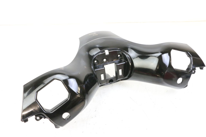 photo de COFANO MANUBRIO ANTERIORE PIAGGIO MP3 500 (2014 - 2017) - Dettaglio del componente