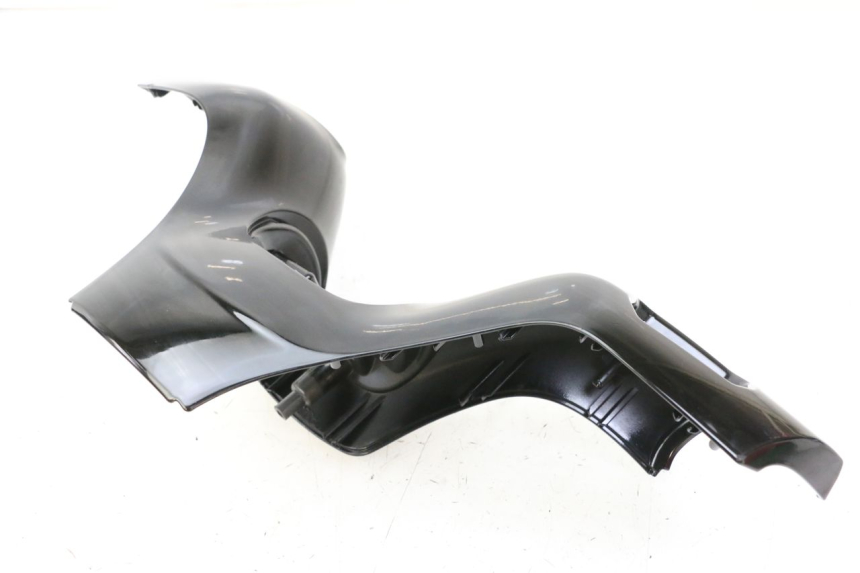 photo de COFANO MANUBRIO ANTERIORE PIAGGIO MP3 500 (2014 - 2017) - Zoom sullo stato d'uso