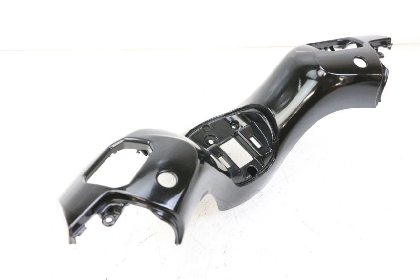 photo de COFANO MANUBRIO ANTERIORE PIAGGIO MP3 500 (2014 - 2017) - Vista d'insieme del prodotto