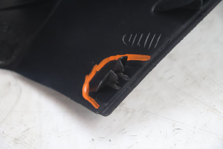 photo de COFANO MANUBRIO ANTERIORE PIAGGIO MP3 500 (2011 - 2015) - Vista d'insieme del prodotto