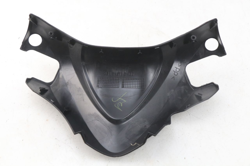 photo de COPERCHIO MANUBRIO ANTERIORE MBK MW TRYPTIK 125 (2017 - 2022) - Primo piano tecnico