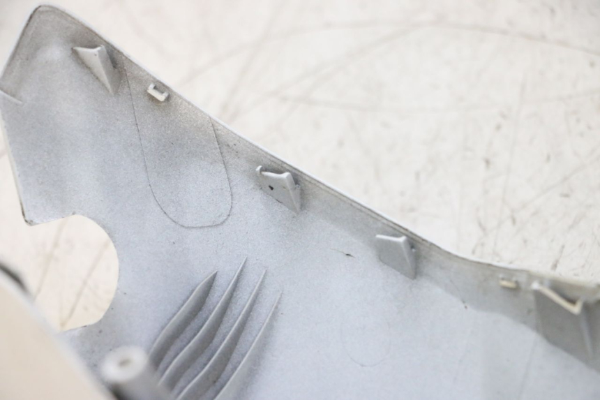 photo de COPRIMANUBRIO ANTERIORE YAMAHA NEOS NEO'S 4T 50 (2008 - 2016) - Dettaglio del componente