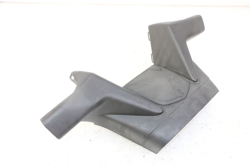 photo de COPERCHIO MANUBRIO ANTERIORE GILERA NEXUS 125 (2009 - 2013) - Zoom sui componenti