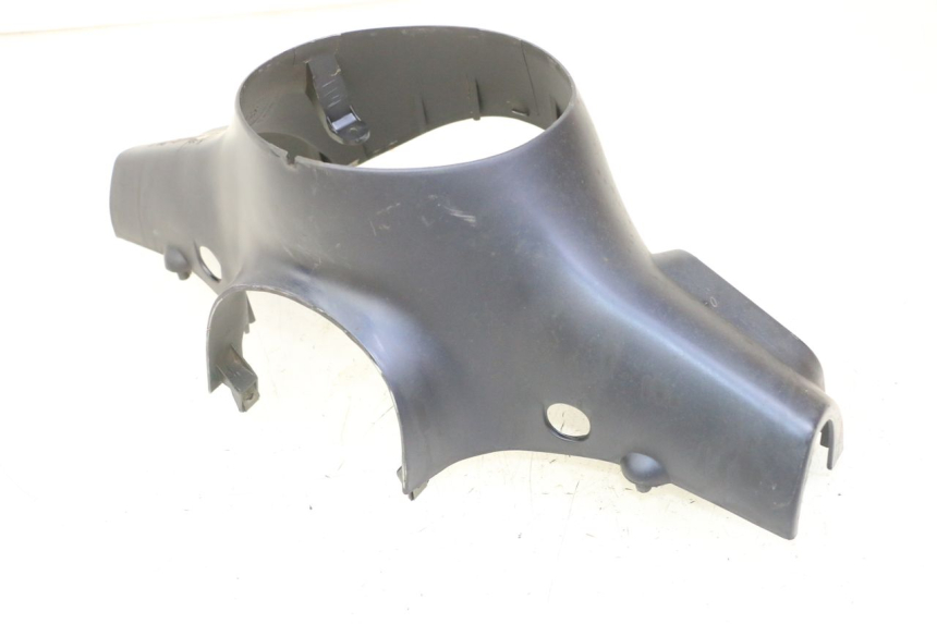 photo de COPRIMANUBRIO ANTERIORE JM MOTORS OLDIES GT 4T 50 (2018 - 2025) - Dettagli dei punti di fissaggio