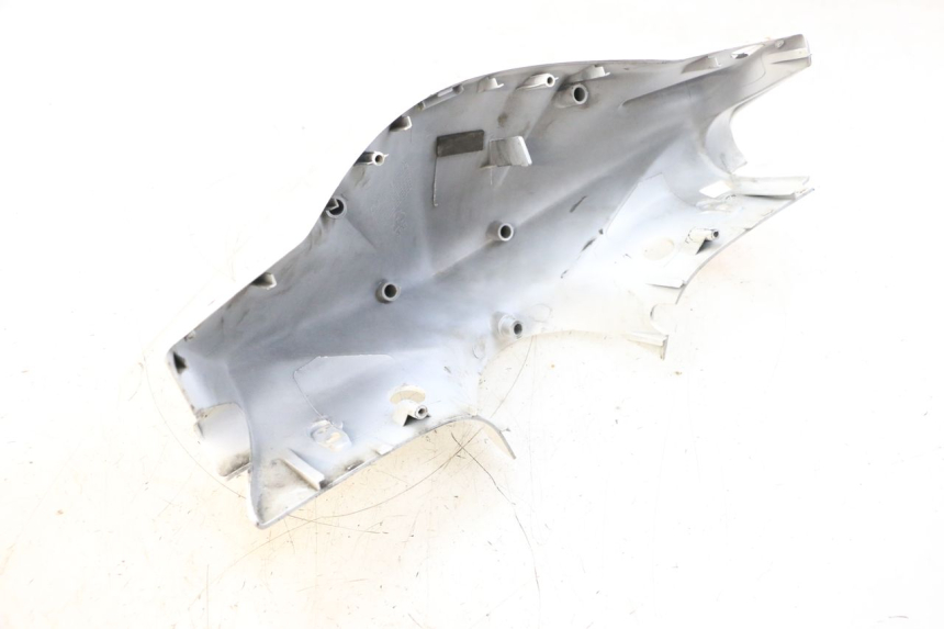 photo de COPERCHIO MANUBRIO ANTERIORE SYM ORBIT 2 4T 50 (2008 - 2017) - Zoom sullo stato d'uso