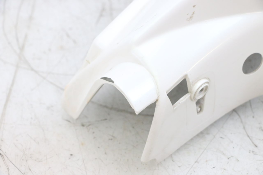 photo de COPERCHIO MANUBRIO ANTERIORE SYM ORBIT 2 4T 50 (2008 - 2017) - Dettagli dei punti di fissaggio