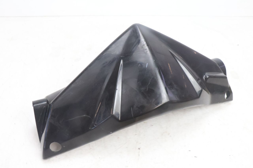 photo de COPERCHIO MANUBRIO ANTERIORE SYM ORBIT 2 4T 50 (2008 - 2017) - Dettagli dei punti di fissaggio