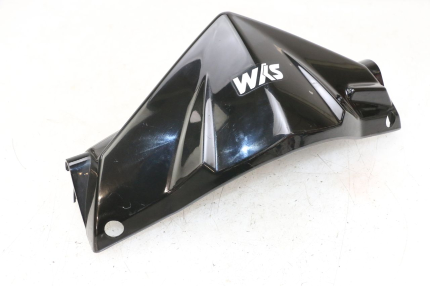 photo de COPRIMANUBRIO ANTERIORE SYM ORBIT 50 (2008 - 2010) - Primo piano tecnico