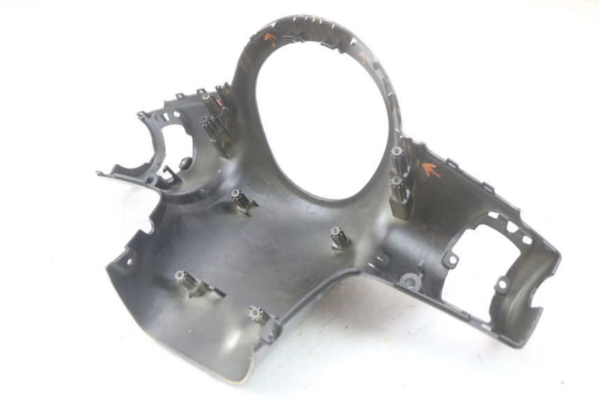 photo de COFANO MANUBRIO ANTERIORE PEUGEOT DJANGO 125 (2014 - 2017) - Ricambio usato controllato