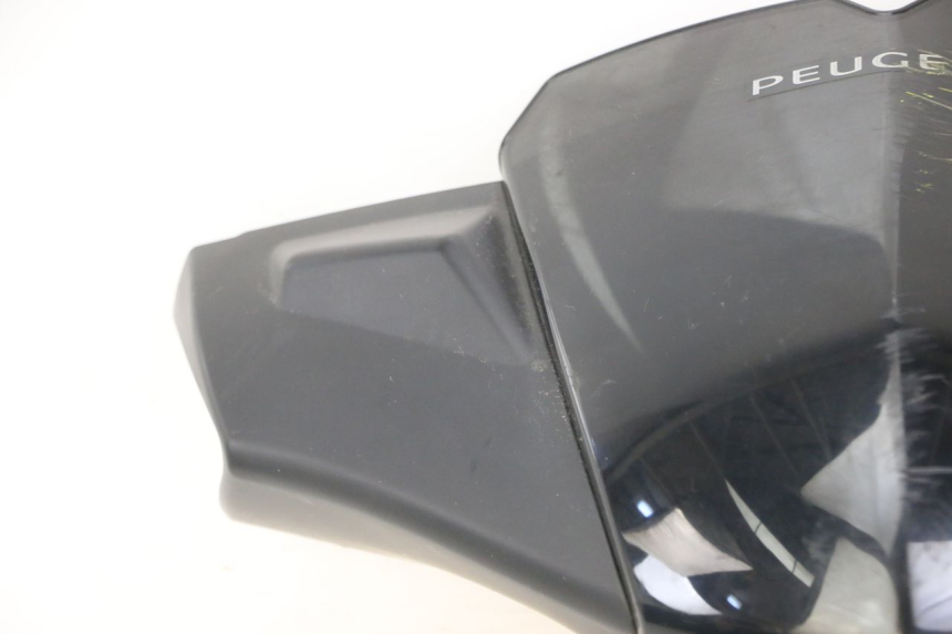 photo de COFANO MANUBRIO ANTERIORE PEUGEOT KISBEE 4T 50 (2018 - 2022) - Altra vista dell'articolo