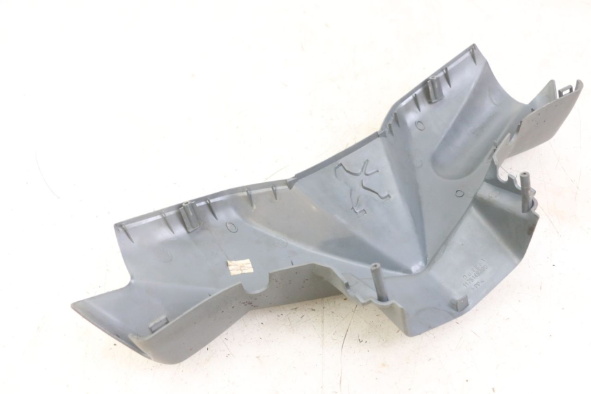 photo de COPRIMANUBRIO ANTERIORE PEUGEOT LUDIX ONE 50 (2005 - 2008) - Vista d'insieme del prodotto