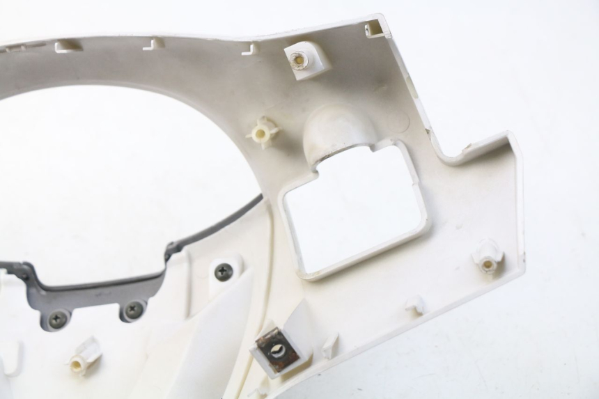 photo de COPERCHIO MANUBRIO ANTERIORE KEEWAY PIXEL 50 (2008 - 2011) - Caratteristiche distintive