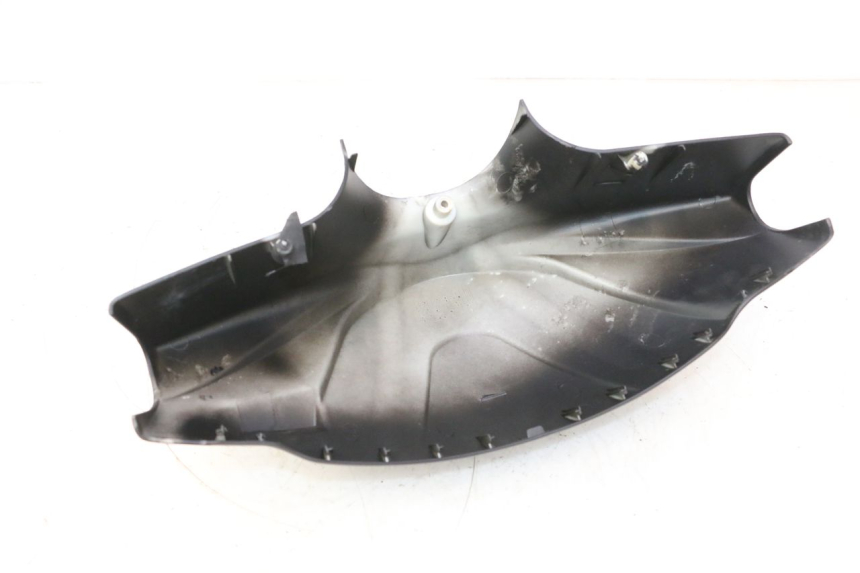 photo de COPRIMANUBRIO ANTERIORE TNT MOTOR ROMA 12' 2T 50 (2007 - 2018) - Dettagli dei punti di fissaggio