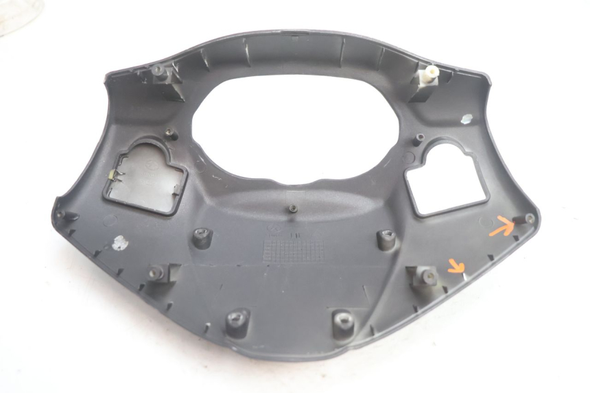 photo de COFANO MANUBRIO ANTERIORE KEEWAY RY6 2T 50 (2011 - 2019) - Primo piano tecnico